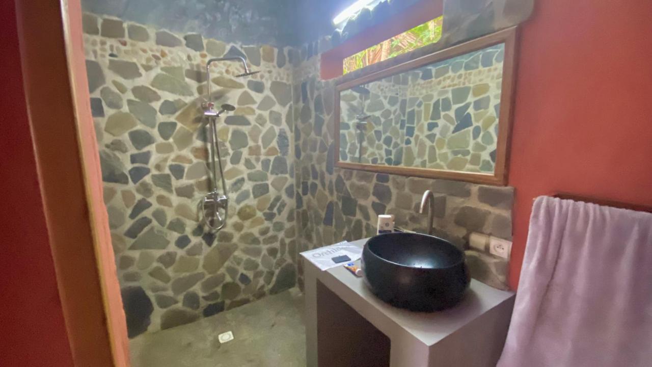 Veronika Resort Nosy Komba Экстерьер фото